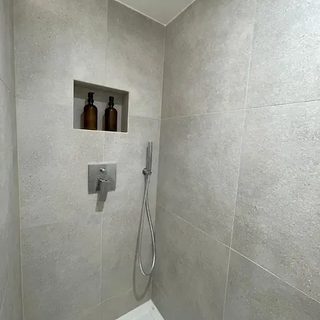 Les Baleines - Hypercentre 2 Avec Garage Et Clim - Air Conditioning